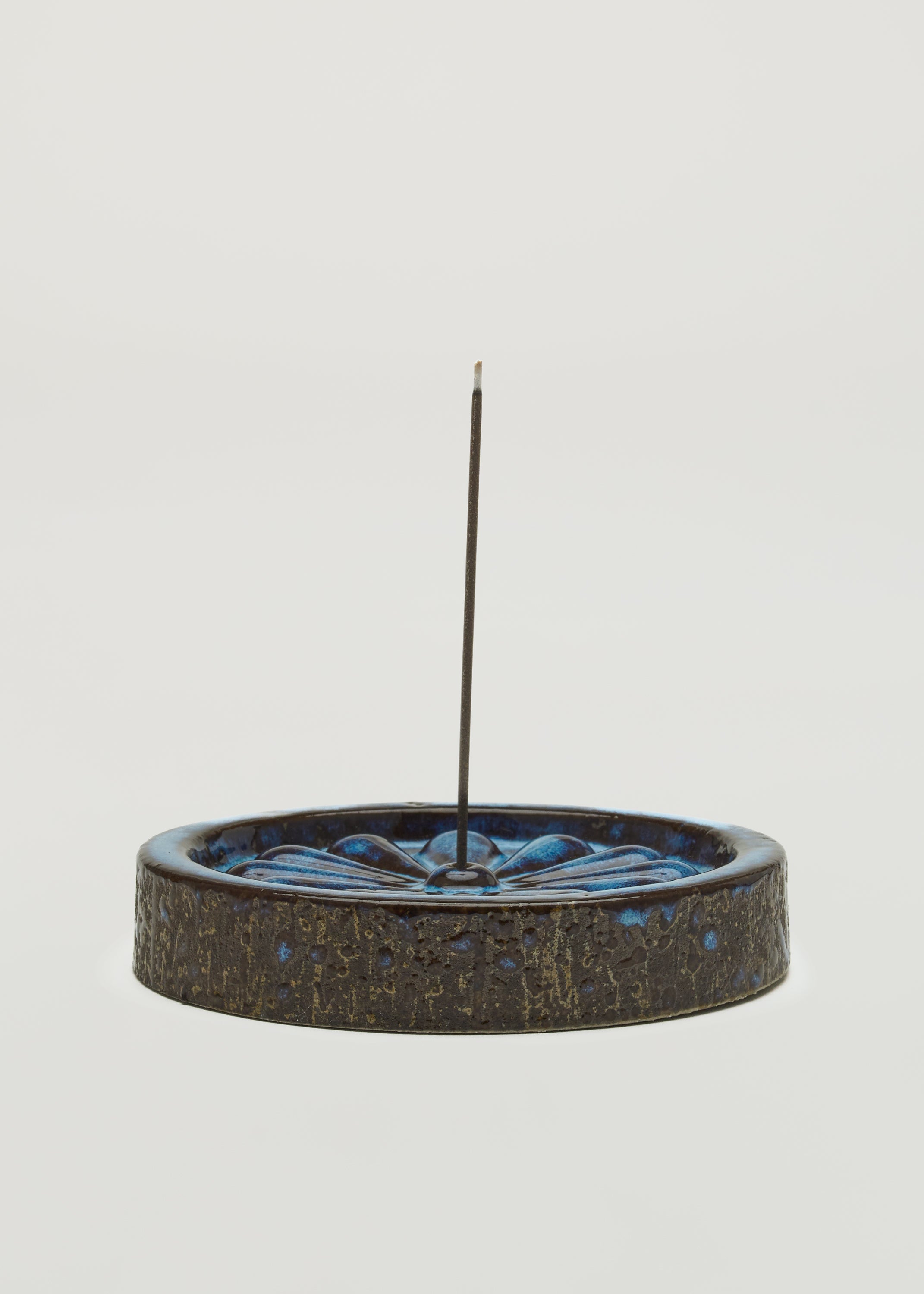 Roof Tile Flower Incense Holder - Indigo