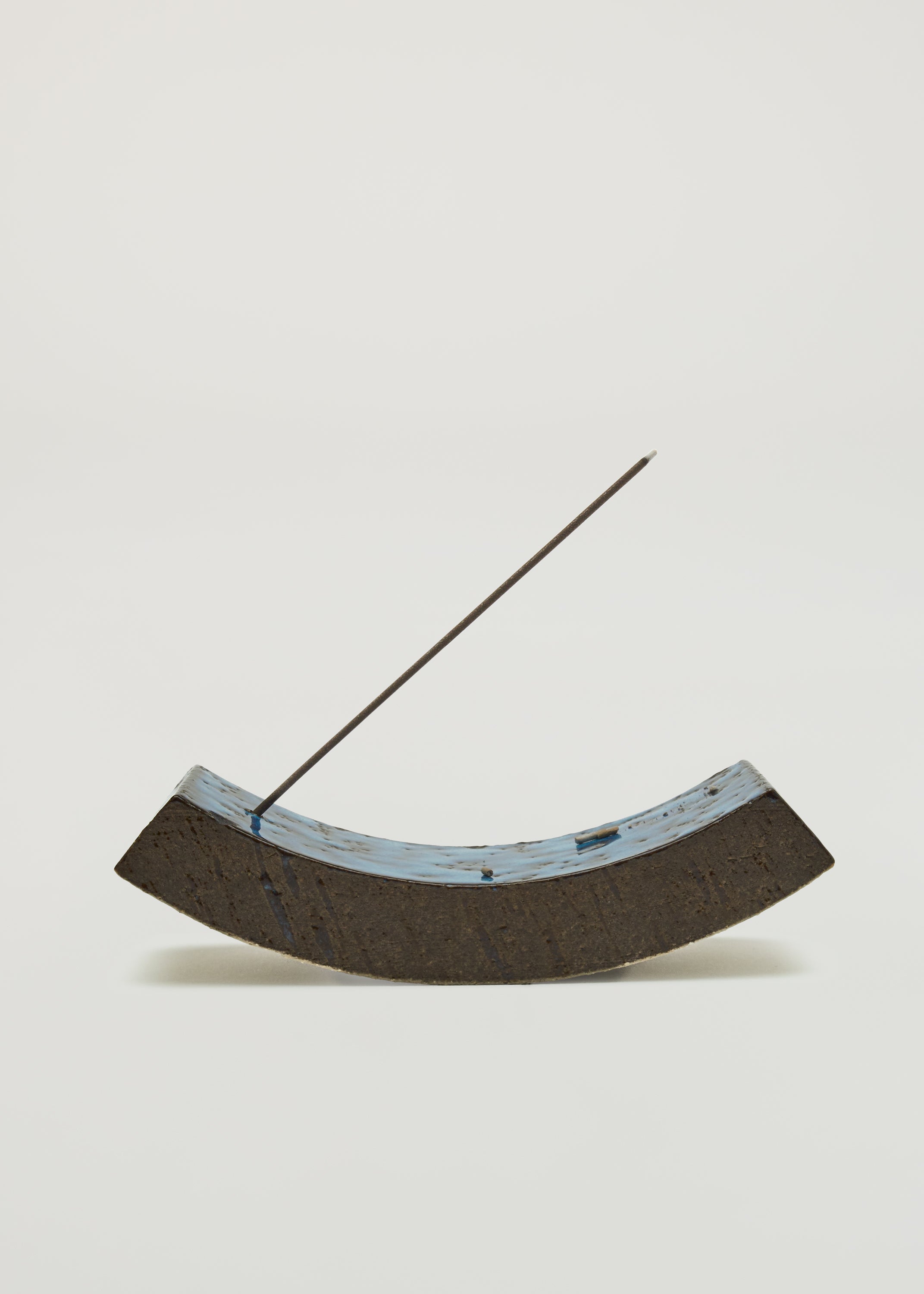 サザンクロスバトル　Iu出品 Roof Tile Curve Incense Holder - Indigo