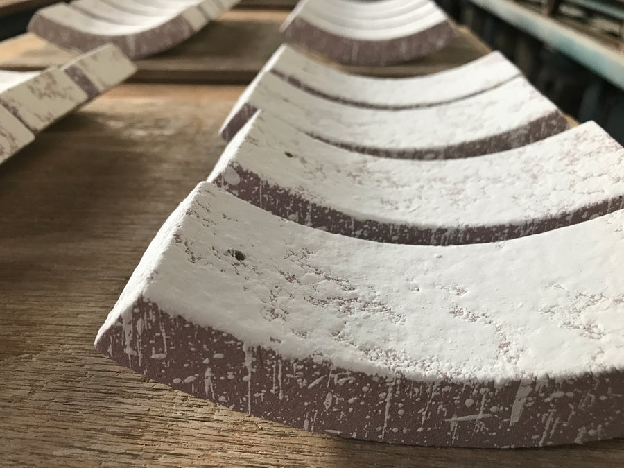 Roof Tile Curve Incense Holder - Indigo