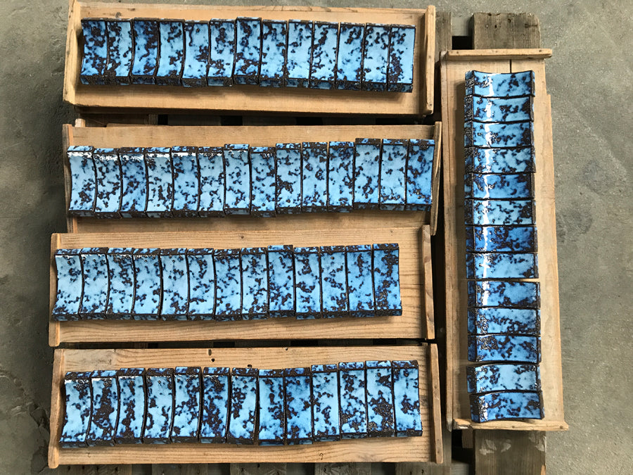 Roof Tile Curve Incense Holder - Indigo